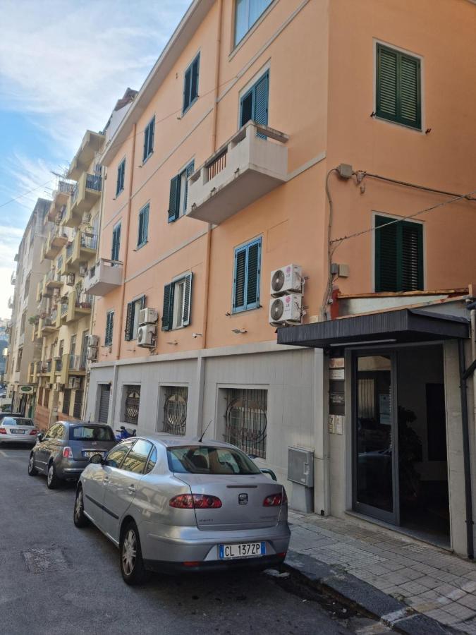 Apartmán Laura Four Messina Exteriér fotografie