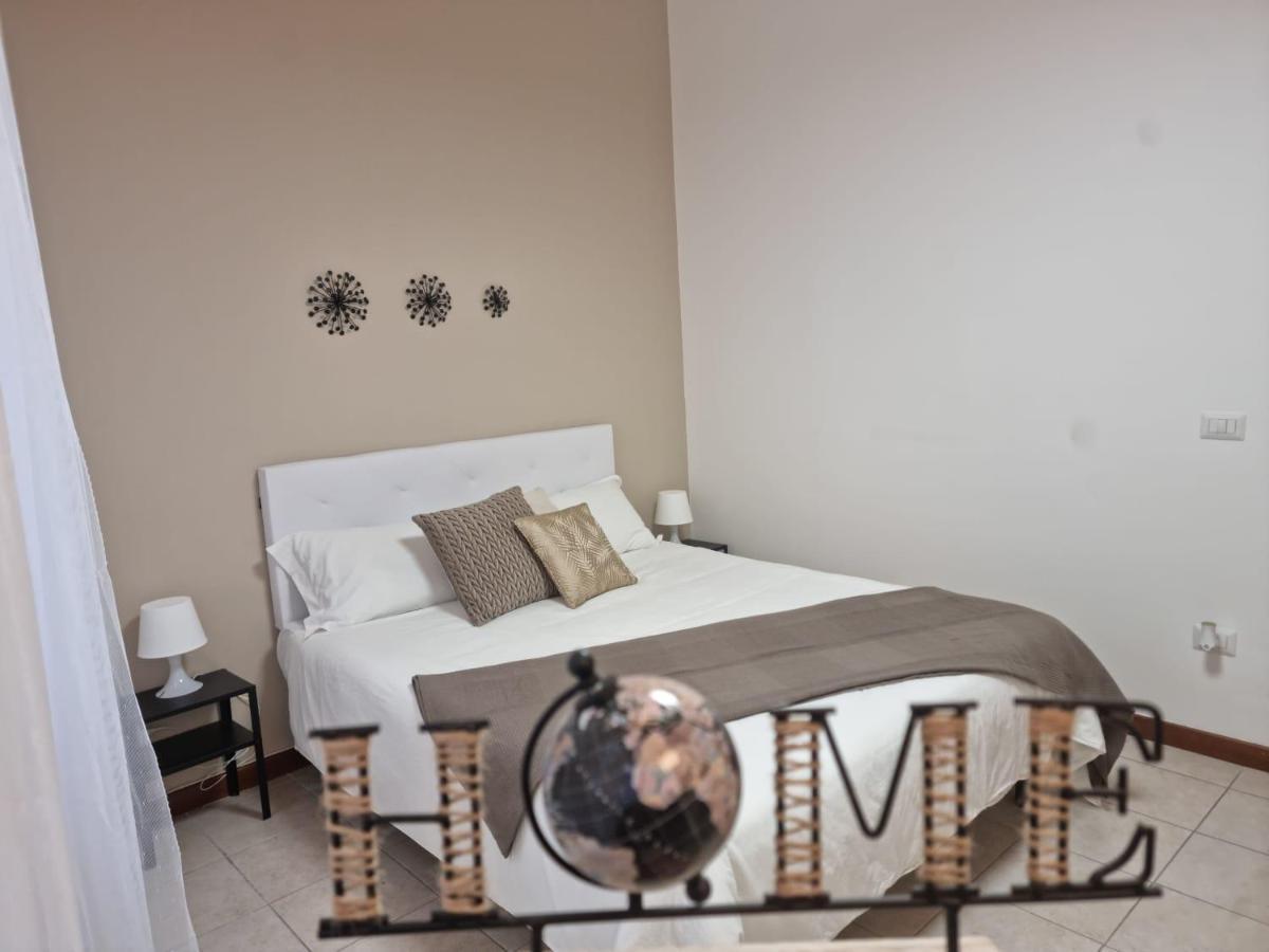 Apartmán Laura Four Messina Exteriér fotografie